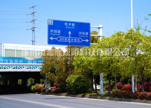 苏州专业公路交通标志牌杆